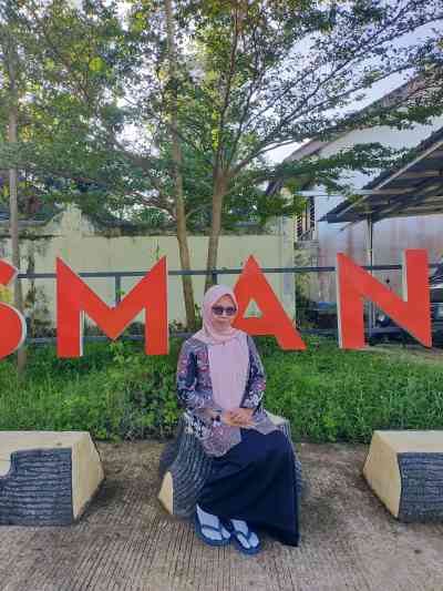 Denti Hardiyati, S.E.