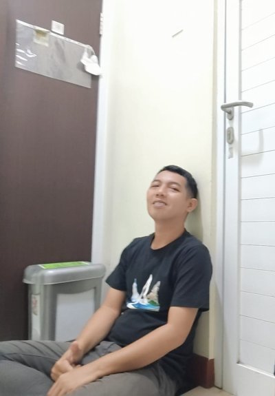 Deni Aleksandra, S.E.